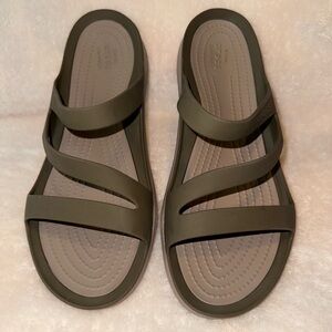 Women’s Swiftwater Crocs Sandals Size 9